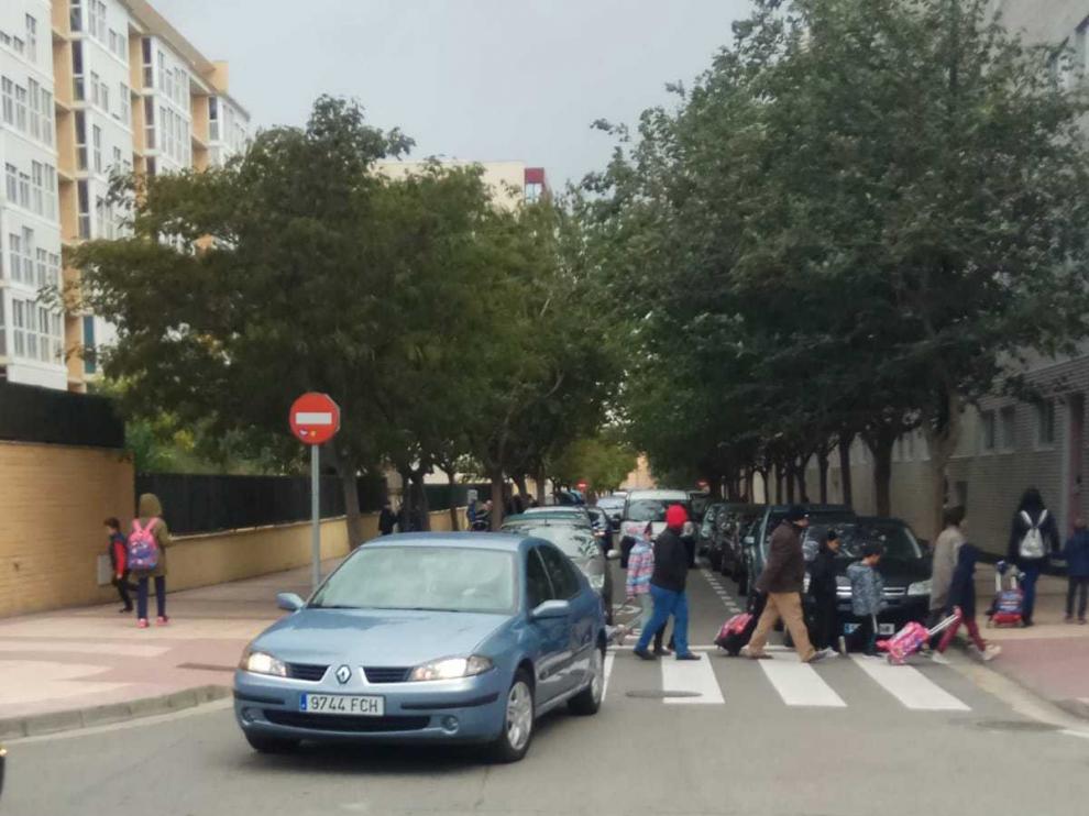 Vecinos de Parque Goya reclaman bandas de reducción de velocidad en varias calles
