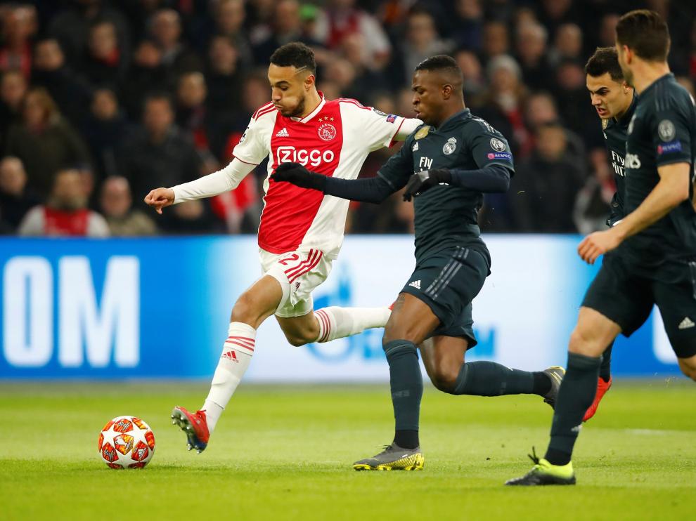 Ajax 1 - 2 Real Madrid.