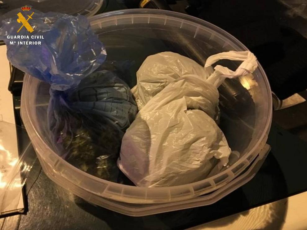 Marihuana intervenida por la Guardia Civil.