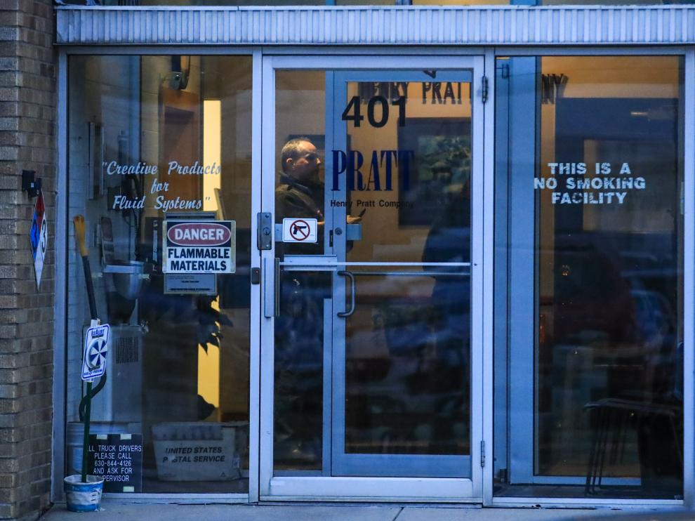 Entrada de la empresa donde ocurrió el tiroteo