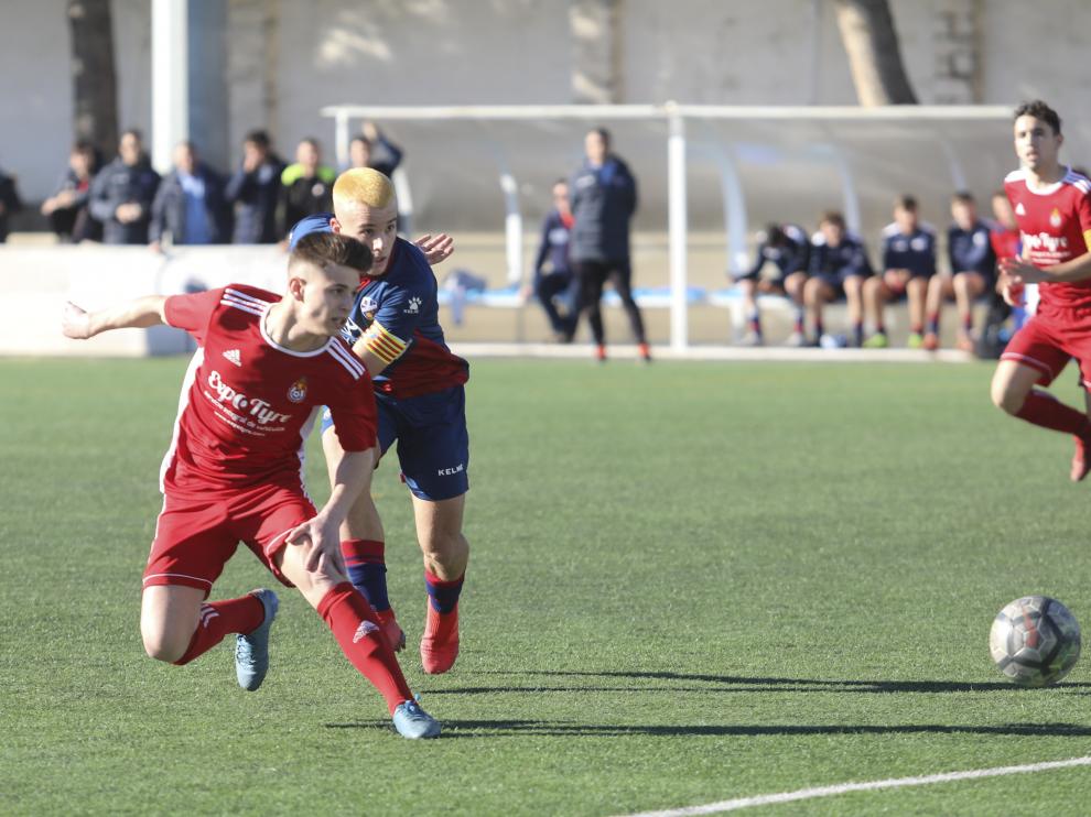 Fútbol. LNJ- SD Huesca vs. Amistad.