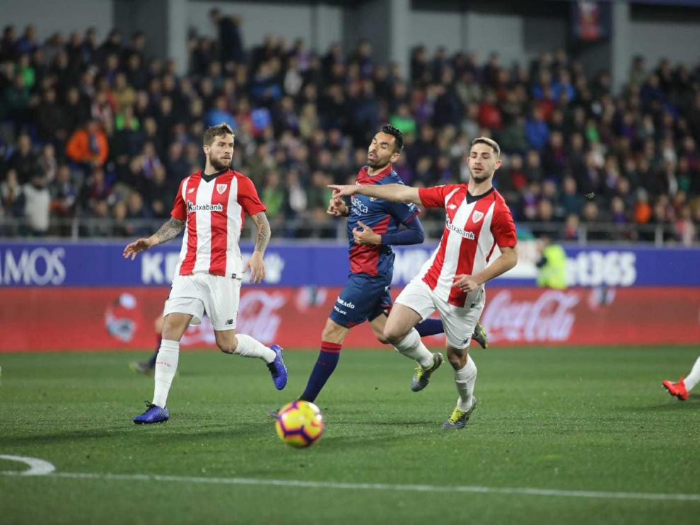 Partido de la SD Huesca contra el Athletic