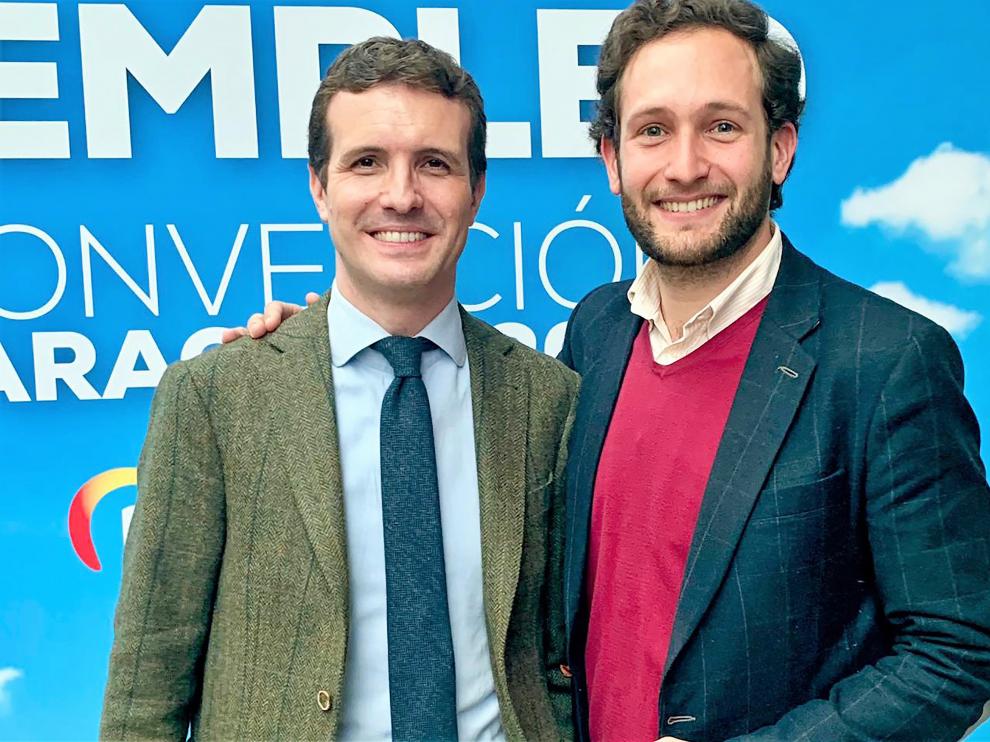 Isaac Claver junto al presidente nacional del PP, Pablo Casado.