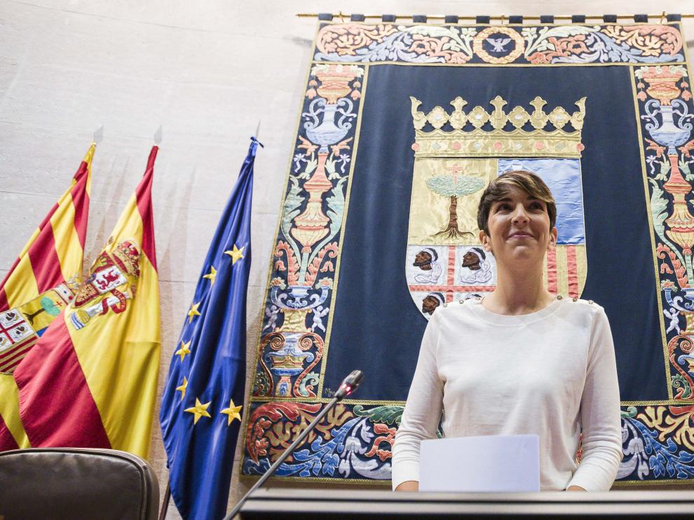 Toma de posesión de Violeta Barba como presidenta de las Cortes de Aragón.