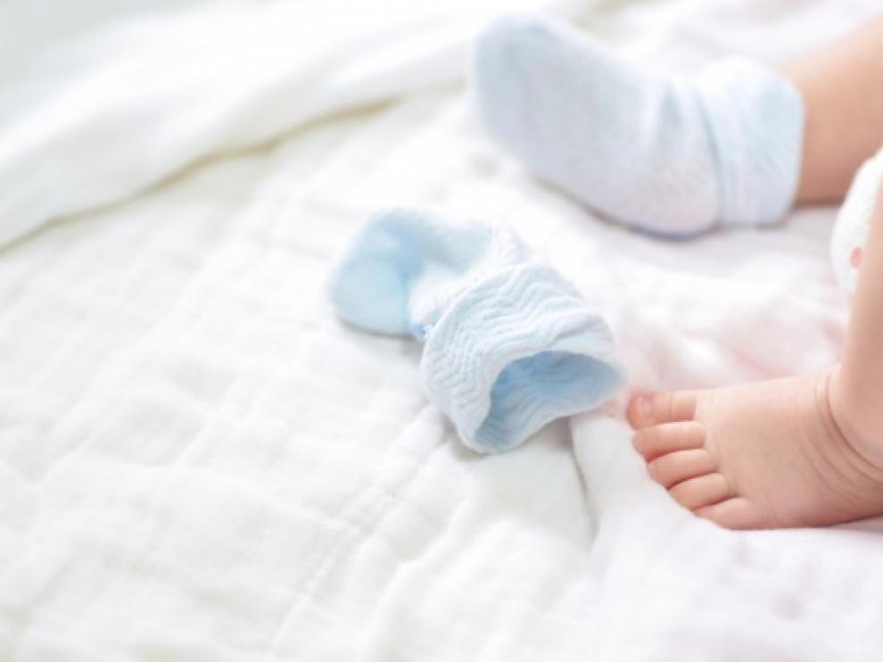 El juez encarcela a los padres acusados de maltratar a su bebé en Tarragona
