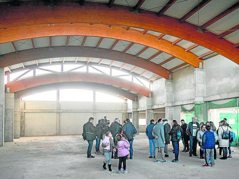 Algunos vecinos pudieron acceder a la visita de obras de ayer por la tarde.