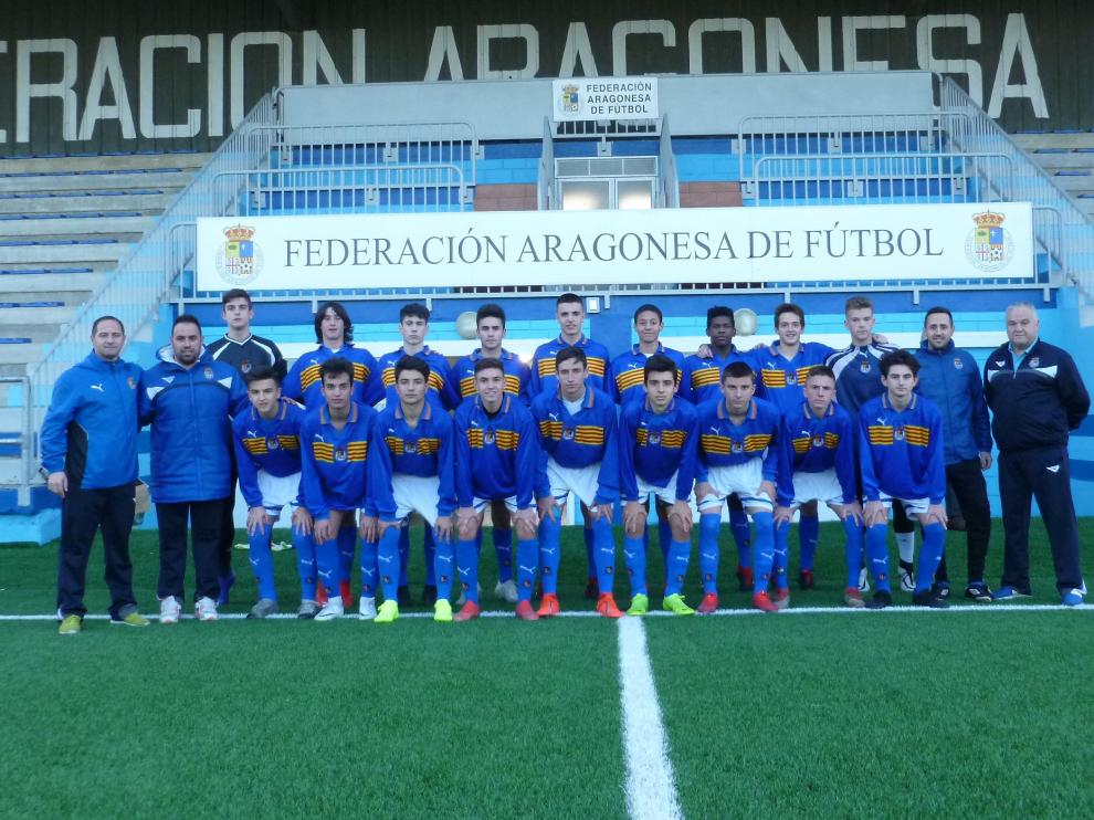 El combinado cadete parte con seis puntos de la primera fase