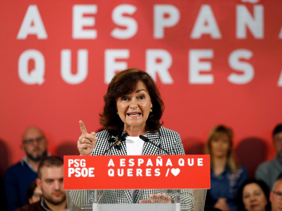 La vicepresidenta del Gobierno, Carmen Calvo, en un acto en Lugo con socialistas gallegos.