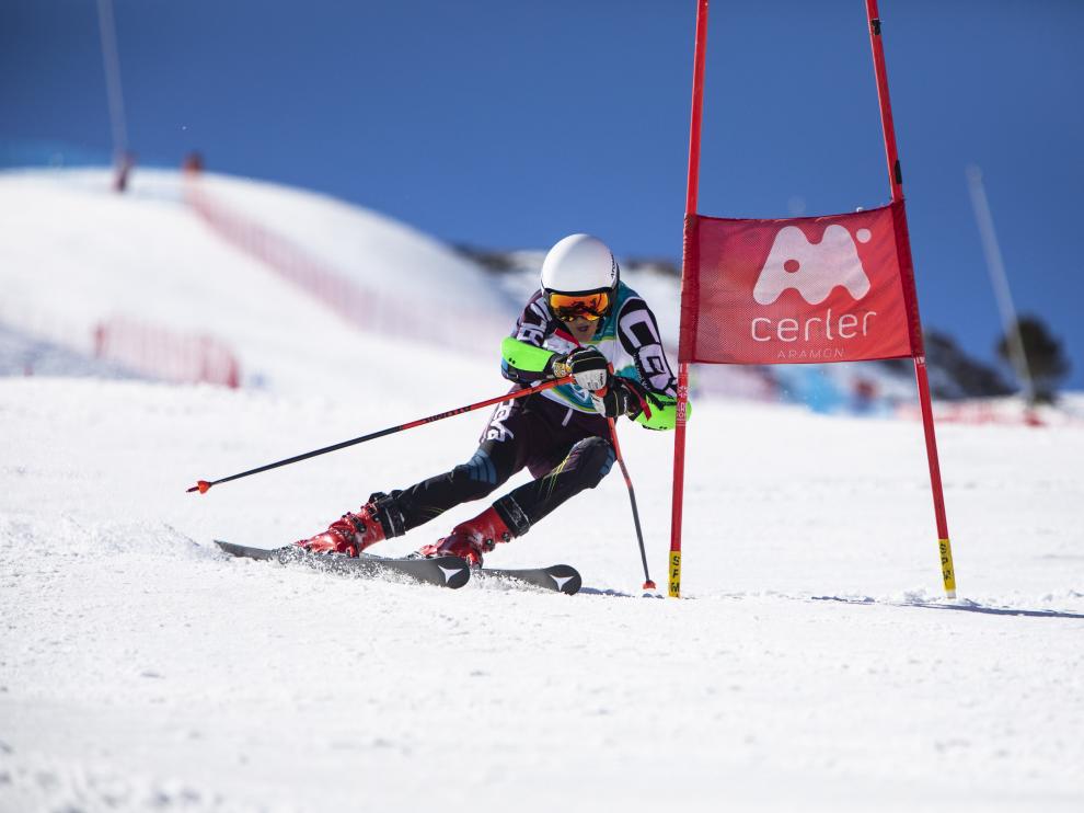 Cerler acogió el GP Aramón de esquí alpino