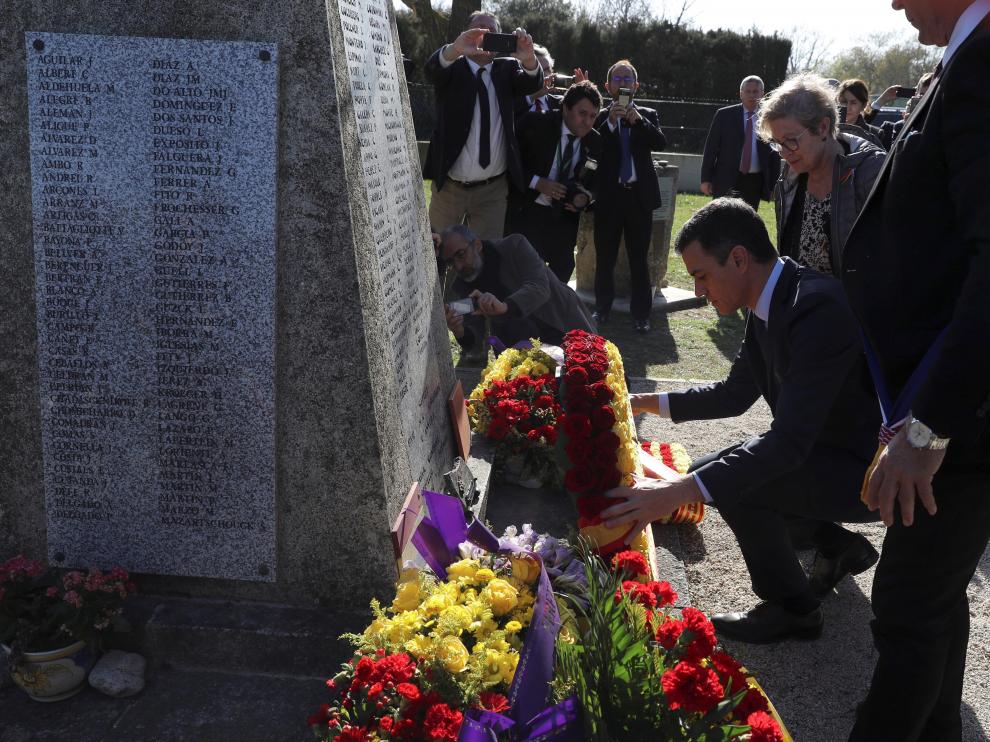 Pedro Sánchez ha rendido homenaje a los españoles exiliados en Francia tras la Guerra Civil.