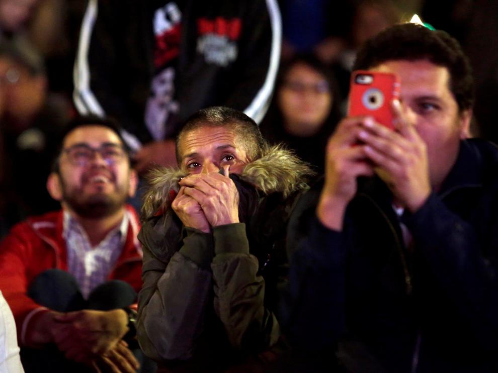 Los vecinos de Roma durante el visionado de la gala de los Óscar.