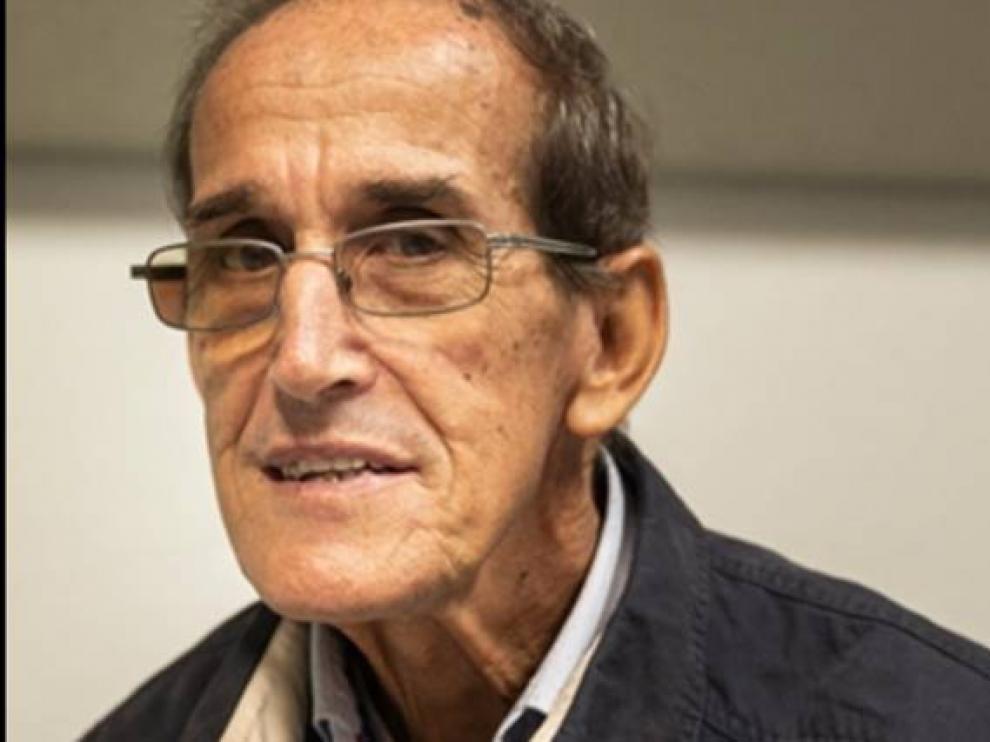 Antonio César.