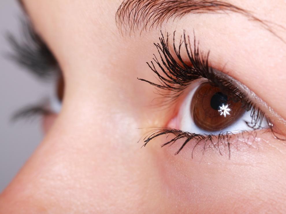 La vía de la inyección se utiliza para la administración de tratamientos para la retina, degeneración macular húmeda o en retinopatía diabética.