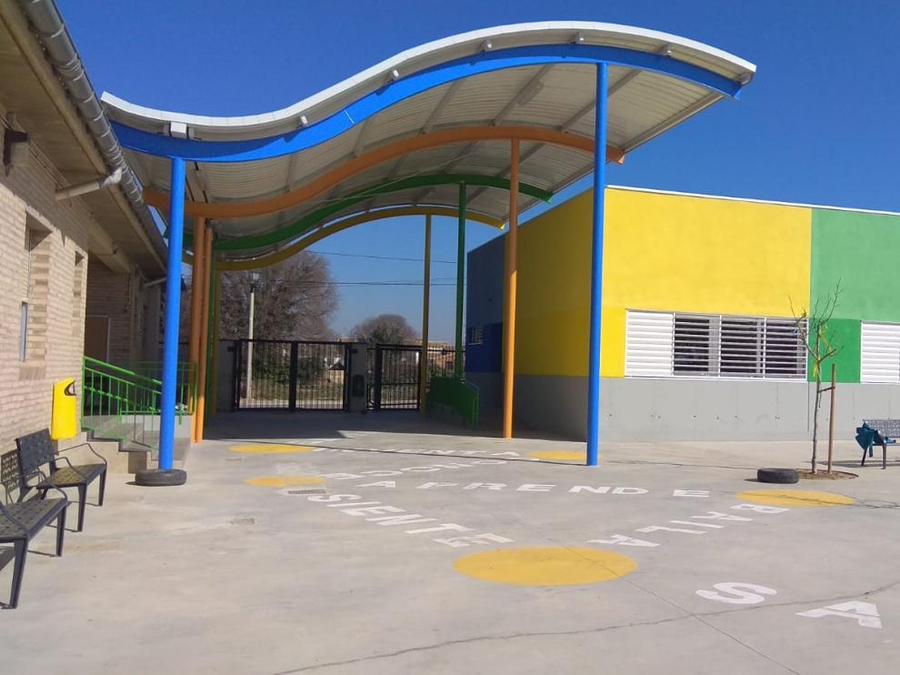 Colegio de Peñaflor, que estrena edificio y patio de recreo.