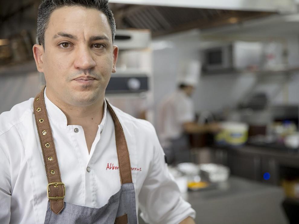 Alberto Ferruz, chef y propietario del restaurante Bon Amb de Jávea (Alicante)
