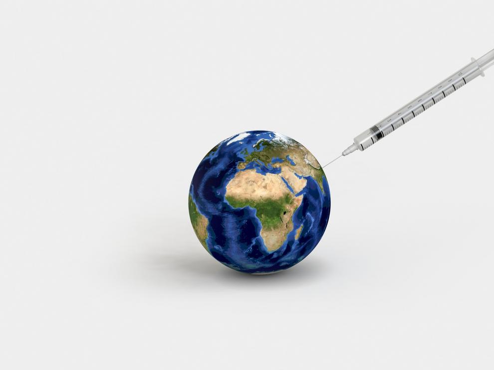 Con la voz 'sindemia' se alude a la coexistencia durante un periodo y en un lugar de dos o más epidemias que comparten factores sociales.