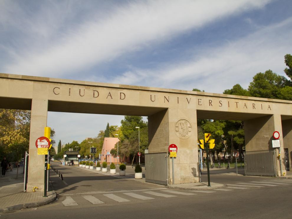 Puerta Campus Universidad de Zaragoza, Plaza San Francisco/23.10.12/Gloria Morella