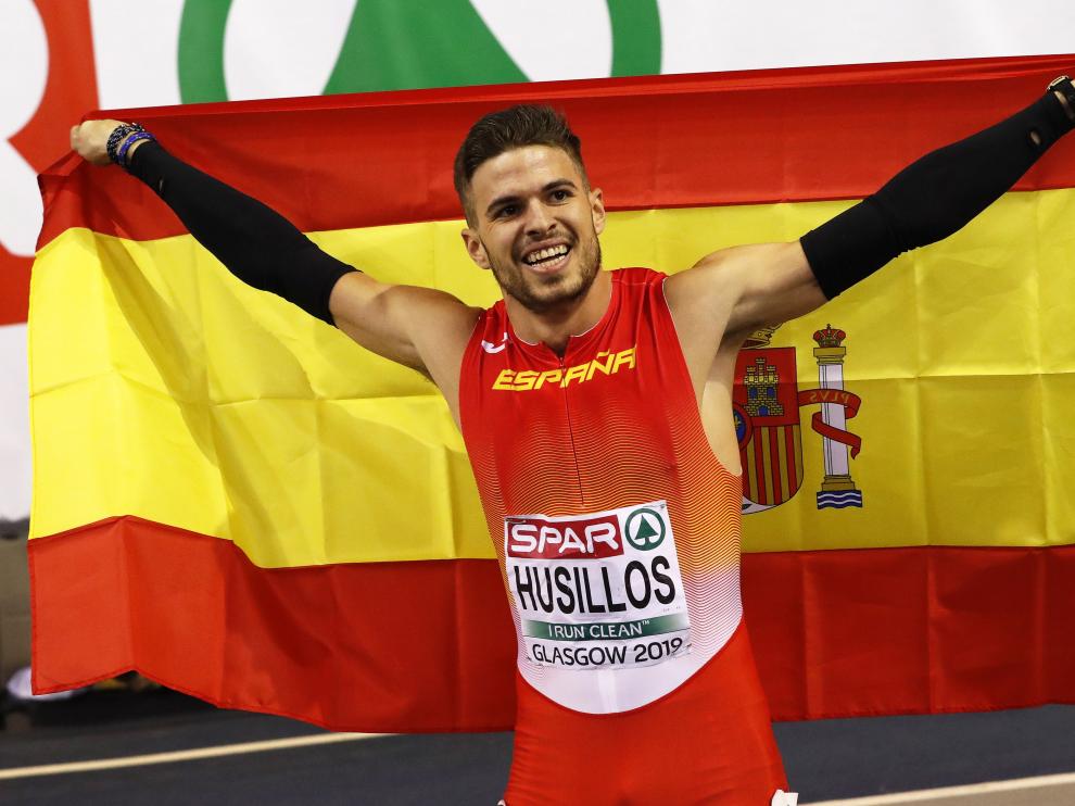 Husillos, plata y récord en 400 metros, da a España la primera medalla
