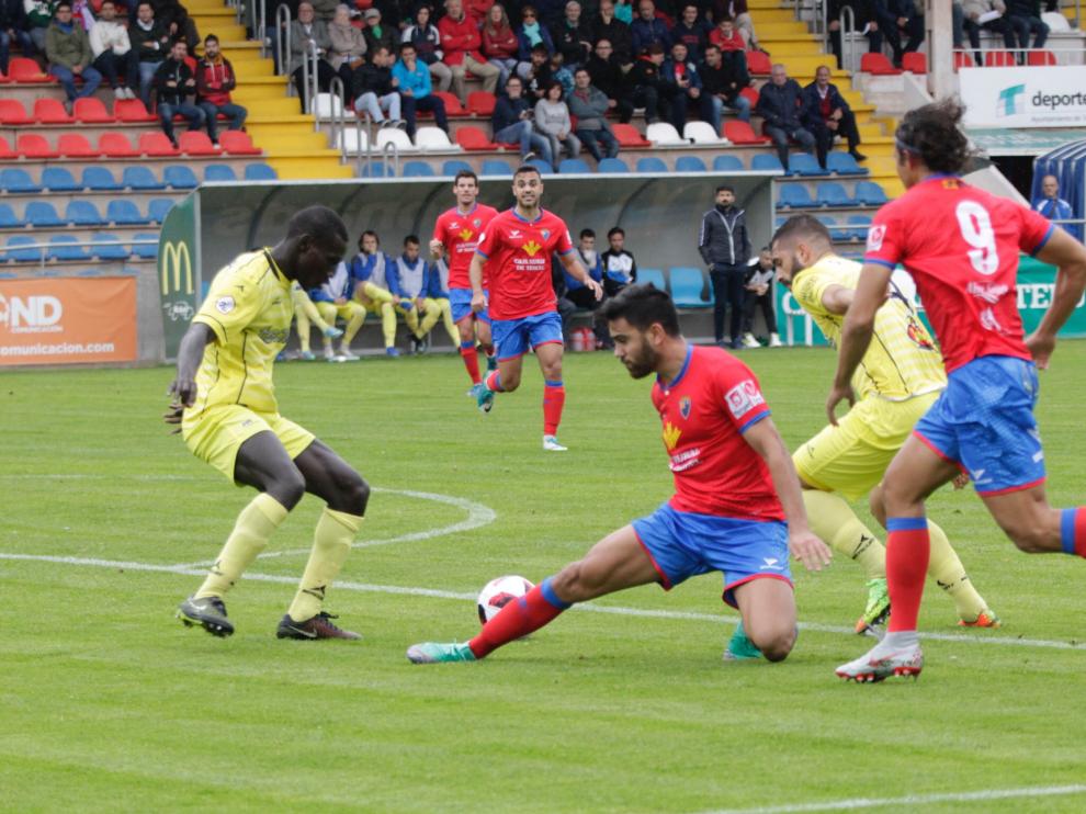 Imagen del partido de ida disputado el Pinilla entre el Teruel y el Ejea