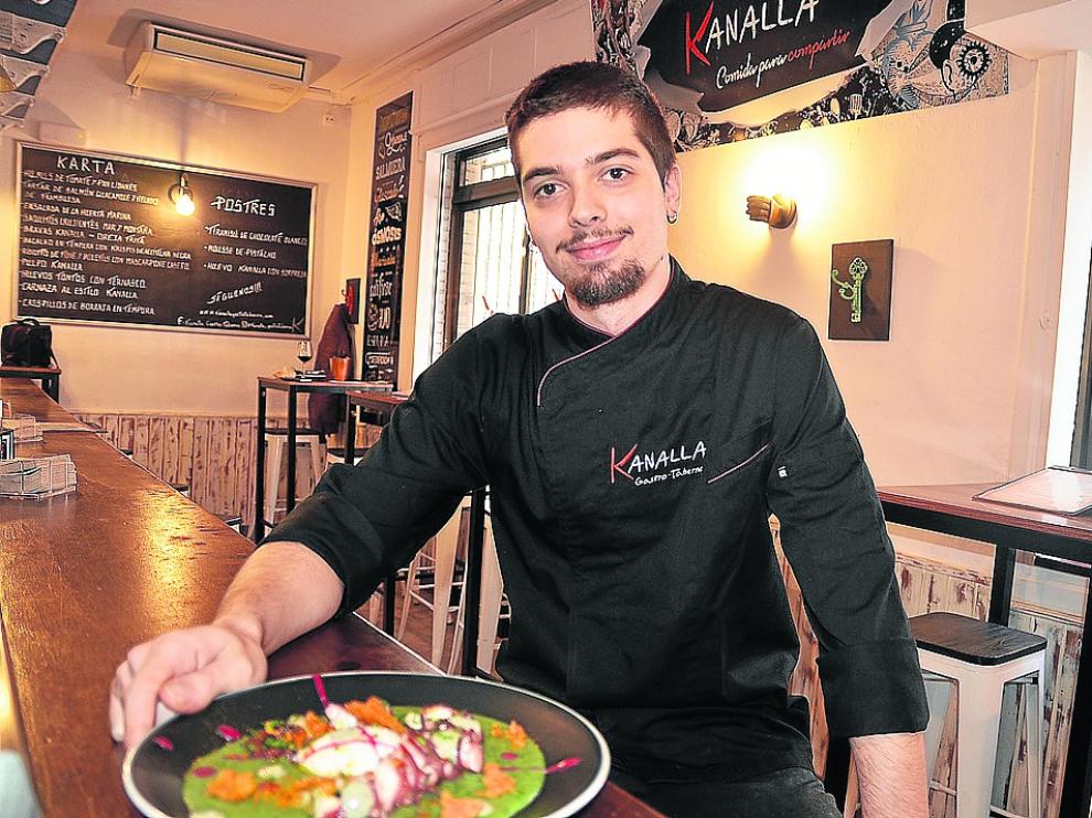Daniel Ferrer, cocinero de la gastro taberna zaragozana Kanalla.