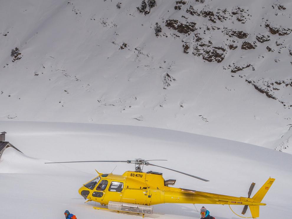 La empresa del valle de Arán Pyrenees Heliski es la única que realiza la actividad en España.