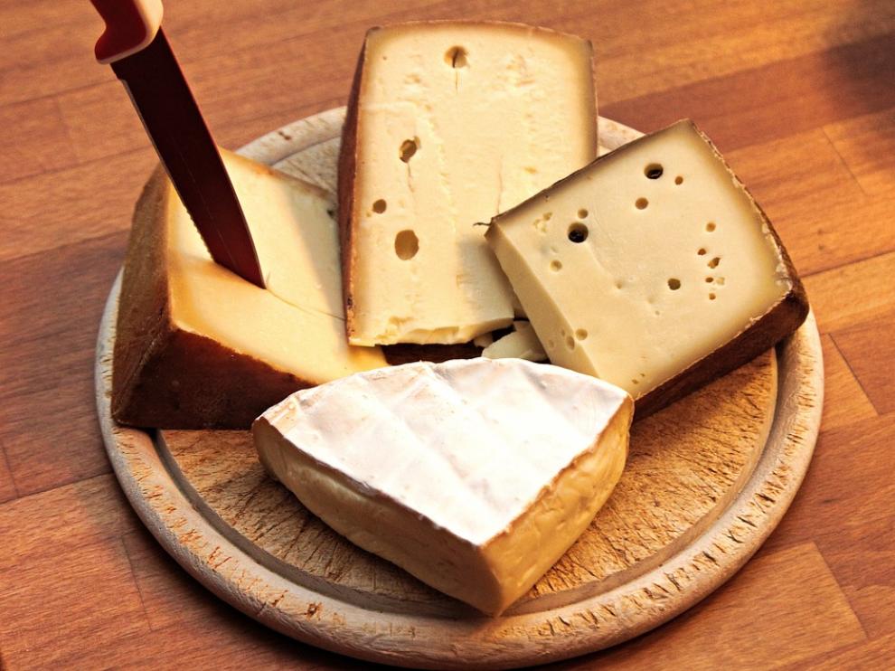 Lidl vende por menos de 4 euros tres de los mejores quesos del mundo