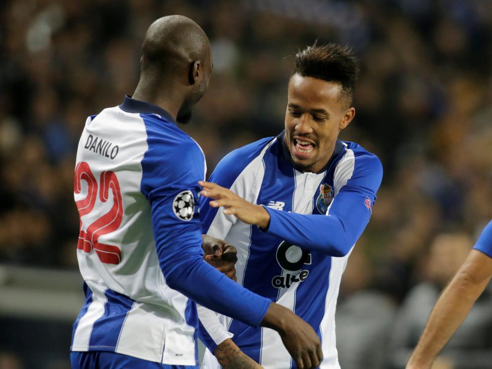 Militao celebra un gol con el Oporto en Champions.