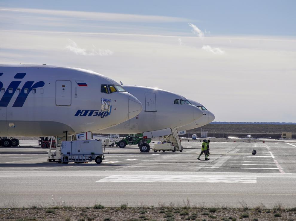 Aviones en el aeropue (31326087)