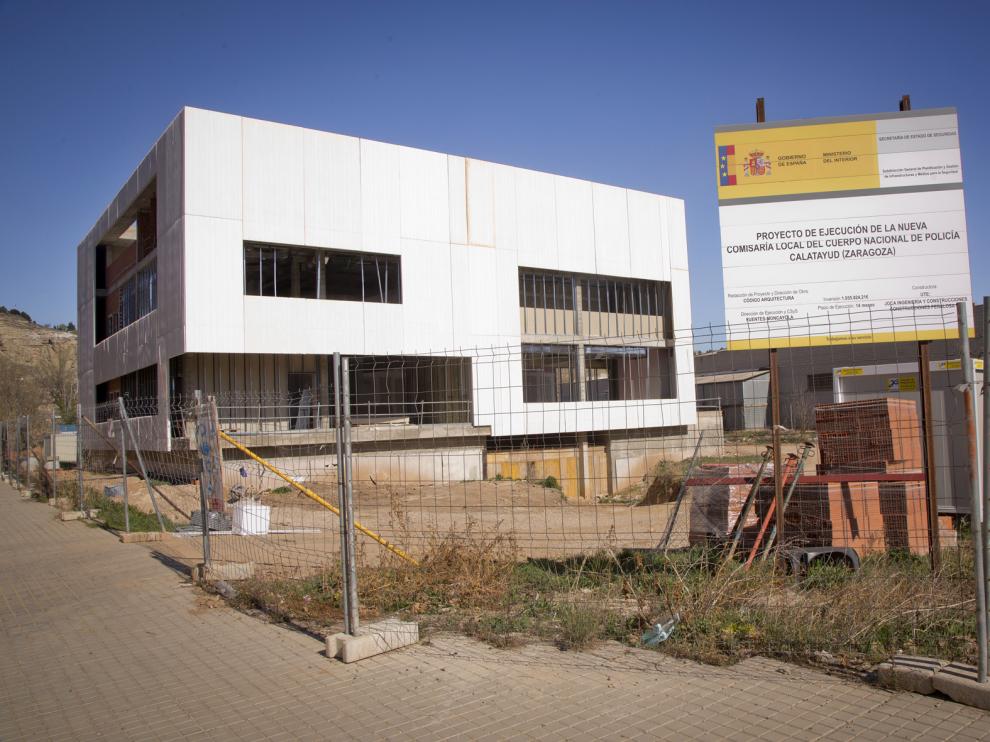 Las obras de construcción de la nueva comisaría de Calatayud están paradas desde hace un mes.