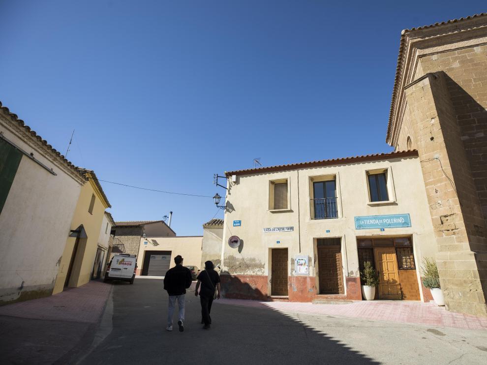 Morada del singular vizconde de Torres-Solanot, pionero del espiritismo
en España, esta localidad monegrina aúna hoy en día el espíritu emprendedor de varios pobladores con los esquemas socioeconómicos tradicionales.