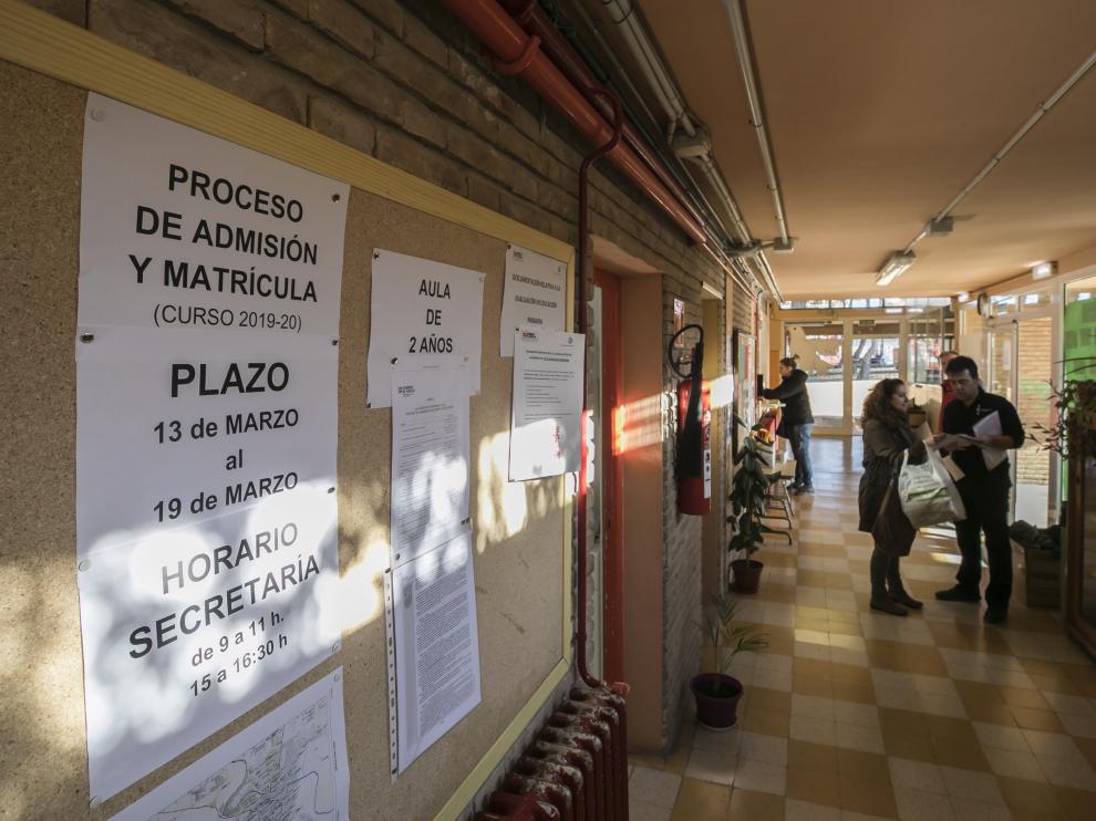 Colegio Domingo Miral de Zaragoza en pleno proceso de escolarización