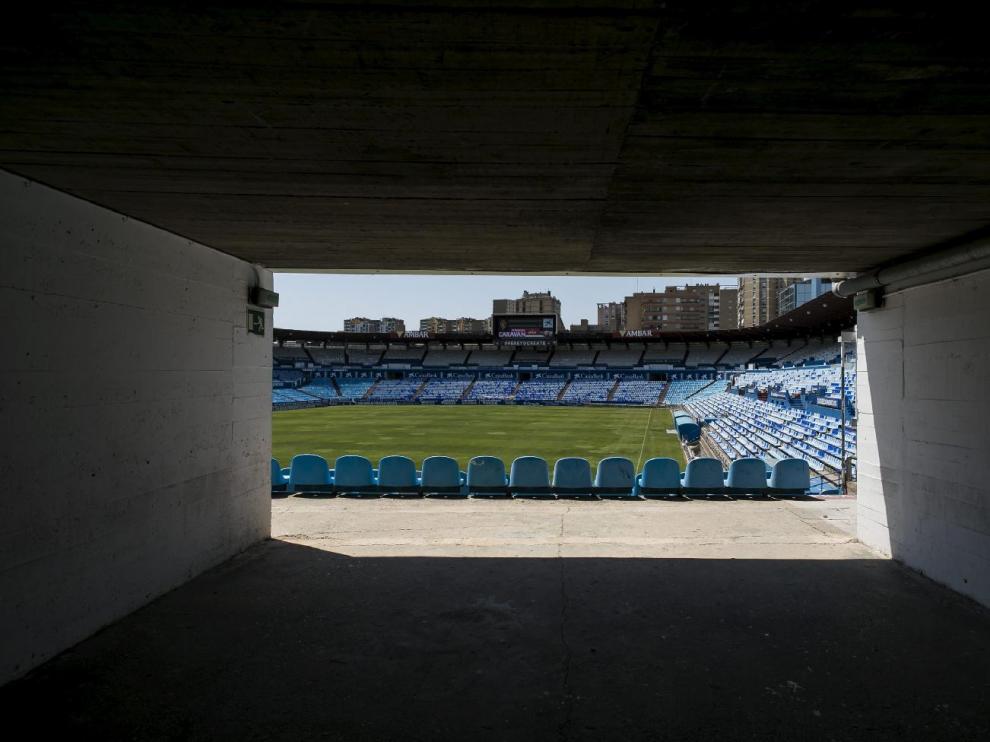 La Romareda, vomitorio, vacía