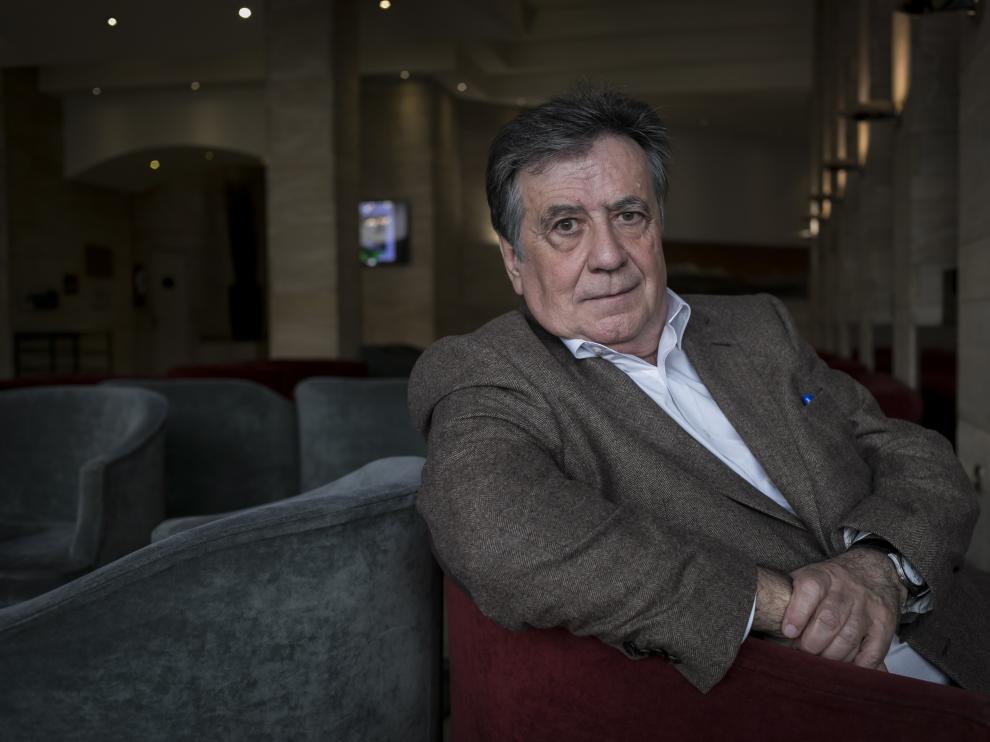 Luis Landero investiga los odios ocultos de una familia.