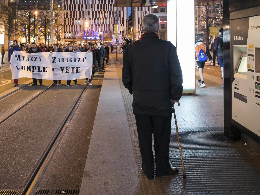 Foto de la concentración de los conductores de los autobuses urbanos de Zaragoza el pasado 20 de marzo