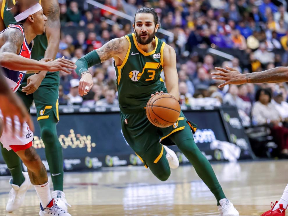 Ricky Rubio cumple el sueño de un niño enfermo de cáncer y lo invita a la NBA