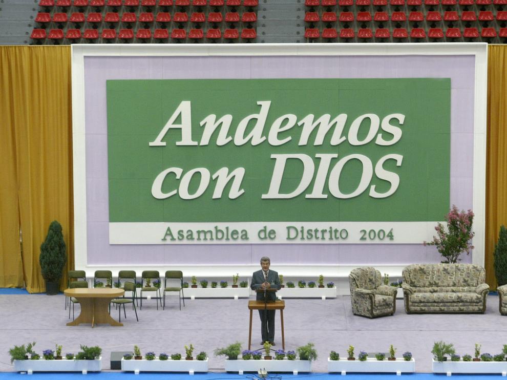 TESTIGOS DE JEHOVA / ASAMBLEA DE DISTRITO / PABELLON PRINCIPE FELIPE / 23-07-04 / FOTO: JUAN CARLOS ARCOS FF7B0028.jpg