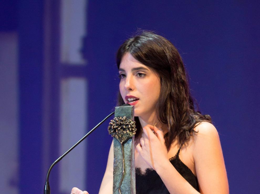 Marta Lallana, codirectora de 'Ojos Negros', recoge la Bizgana de Plata a la mejor película española en la sección Zonazine del Festival de Cine de Málaga.