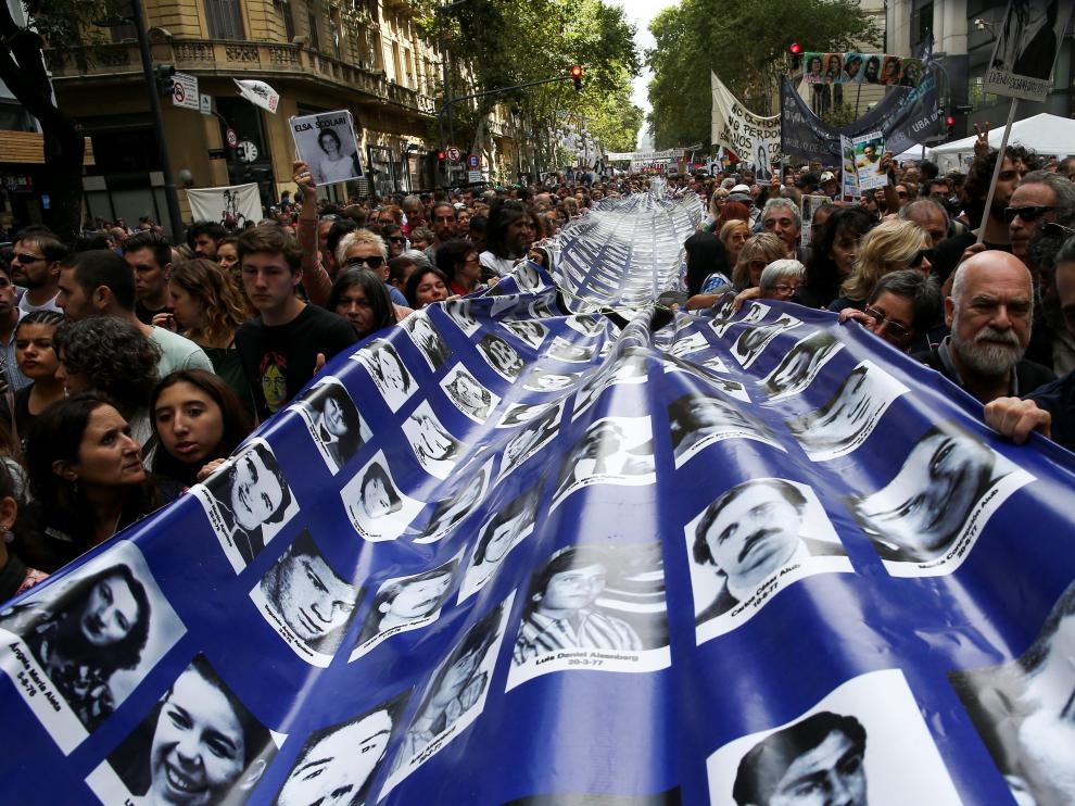 Manifestación Argentina aniversario golpe de estado.