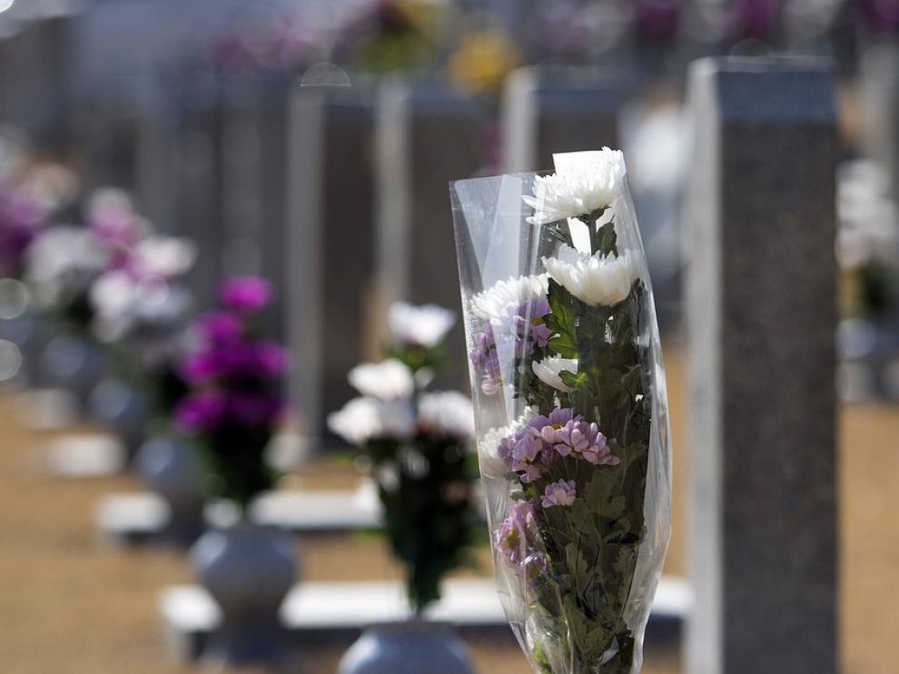 national-cemetery-3991441_960_720
