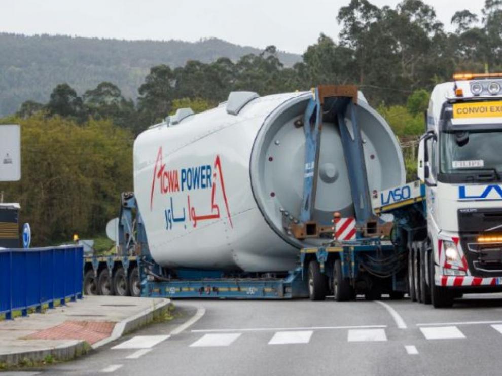 Transportes de piezas de molinos de viento para parques eólicos