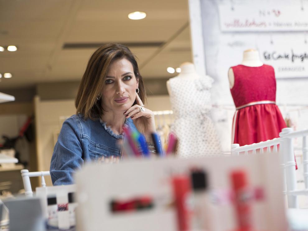 La modelo Nieves Álvarez, en Zaragoza, donde presentó su marca de ropa infantil.
