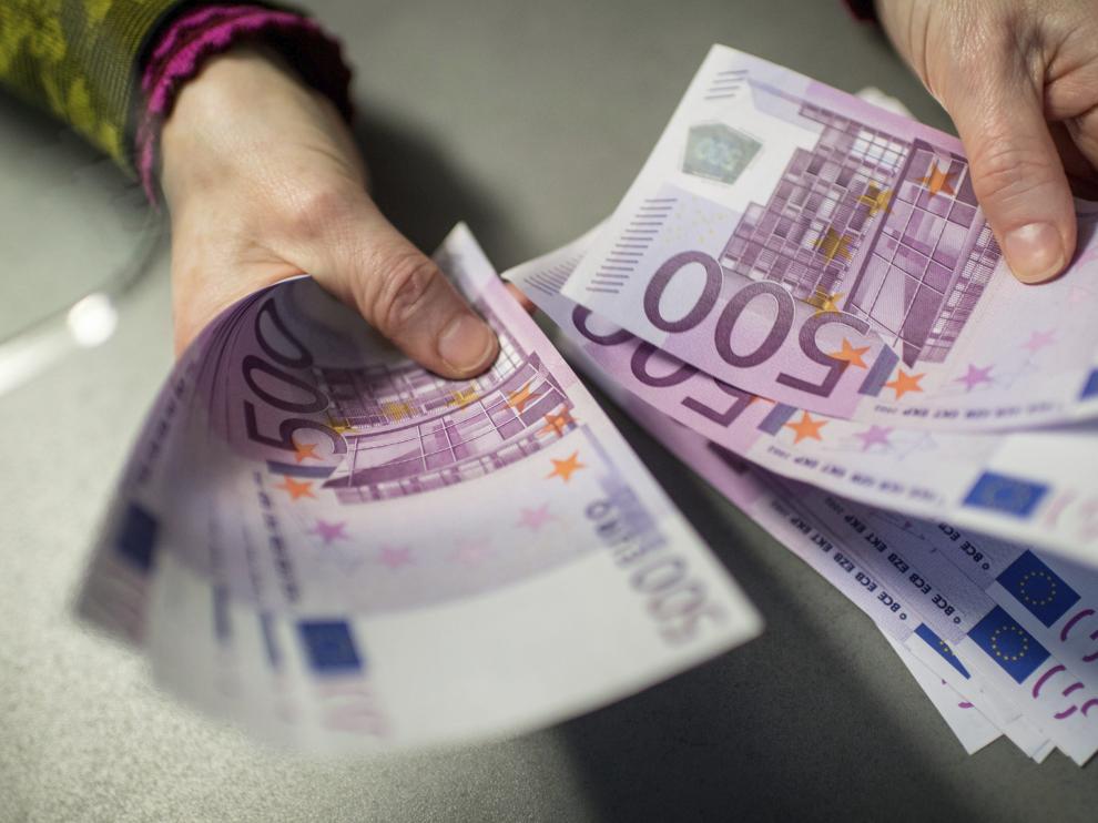Los billetes de 500 euros han dejado de fabricarse pero siguen siendo legales.