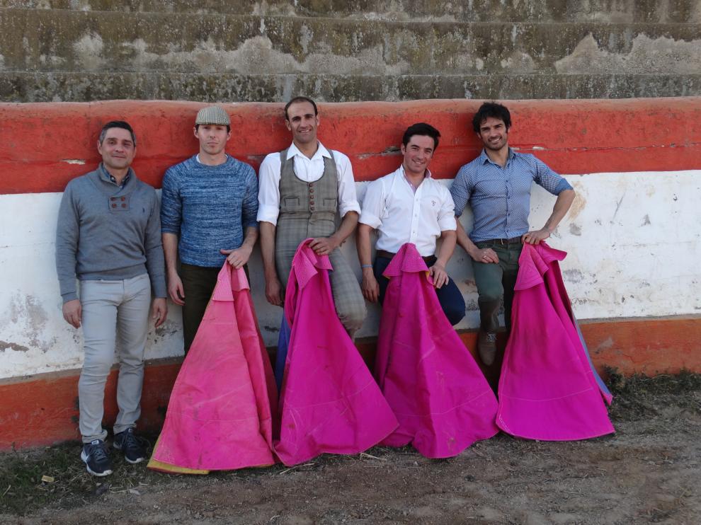 Toreros aragoneses, en un tentadero.
