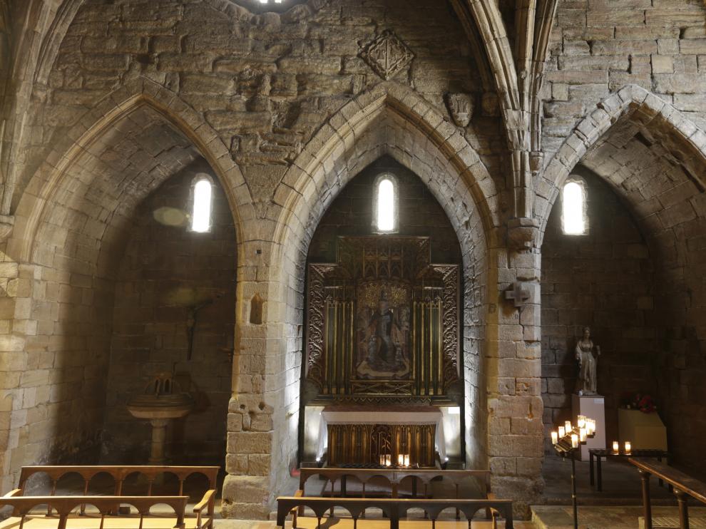 Retablo de San Blas, procedente de la iglesia de Algayón, en Tamarite de Litera.