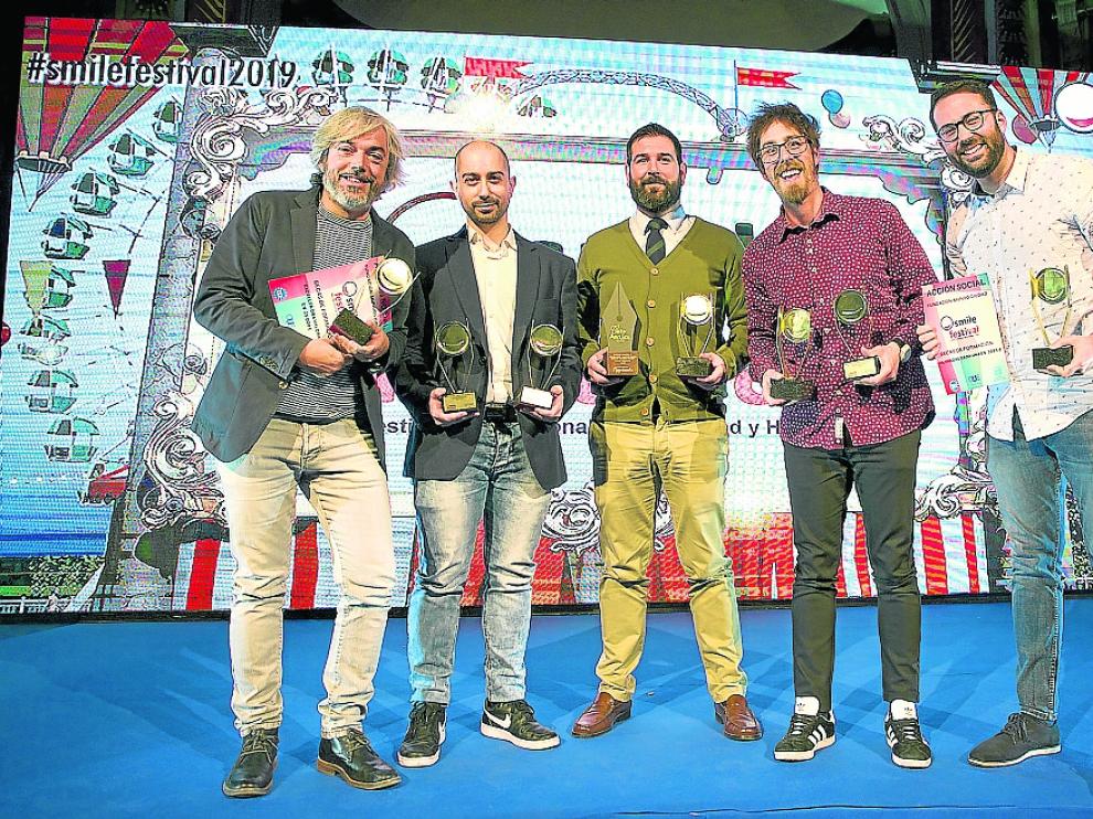 Alberto Martínez, Jesús Piazuelo, Alejandro Gracia y el dúo Cómico Jajajers.
