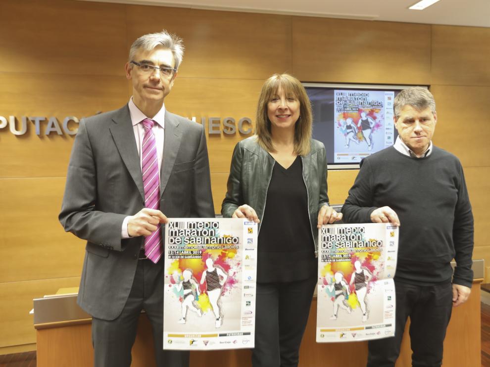 De izquierda a derecha, José Luis Victorín, Berta Fernández y José Antonio Garrido.