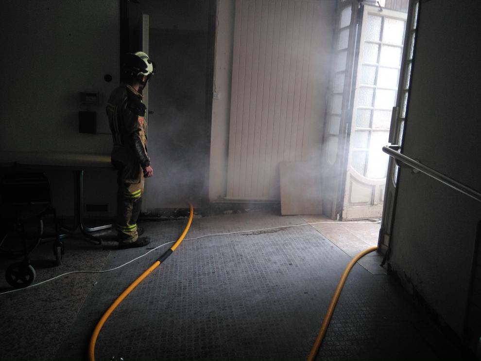 Incendio simulado en las prácticas turiasonenses.