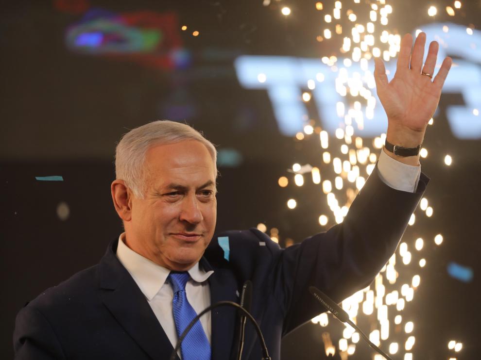 El primer ministro de Israel, Benjamin Netanyahu, celebra el resultado de las elecciones.