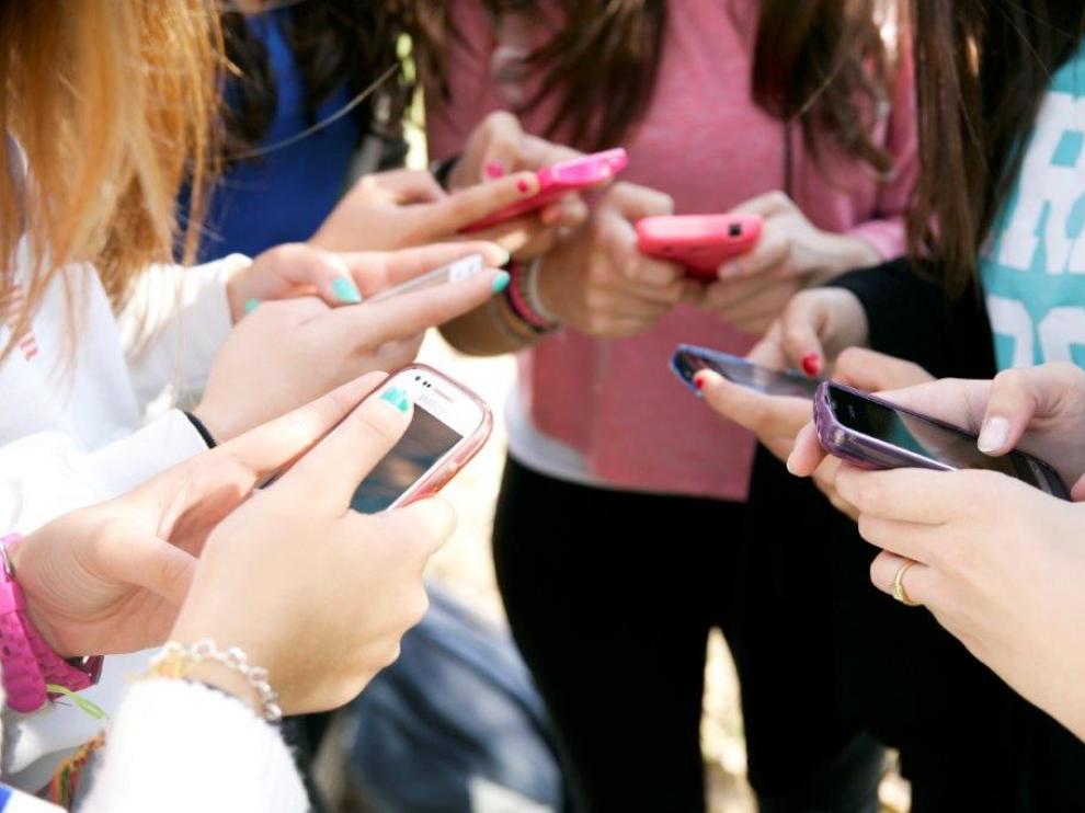 ¿Quiénes son los candidatos con más seguidores en redes sociales?