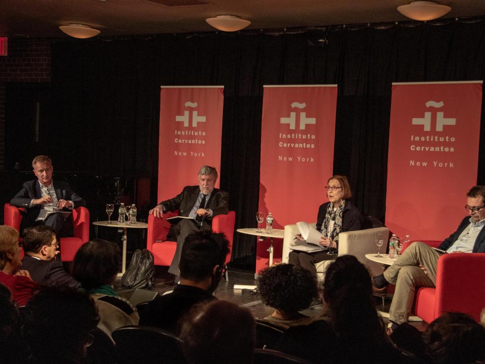Debate 'El futuro de Europa, nacionalismo y comunismo como amenaza a la democracia'.